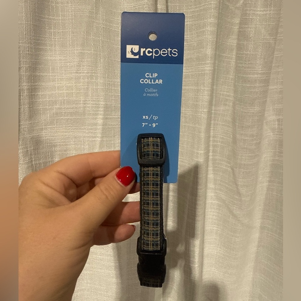 🌙 B70- RC Pets Clip Collar